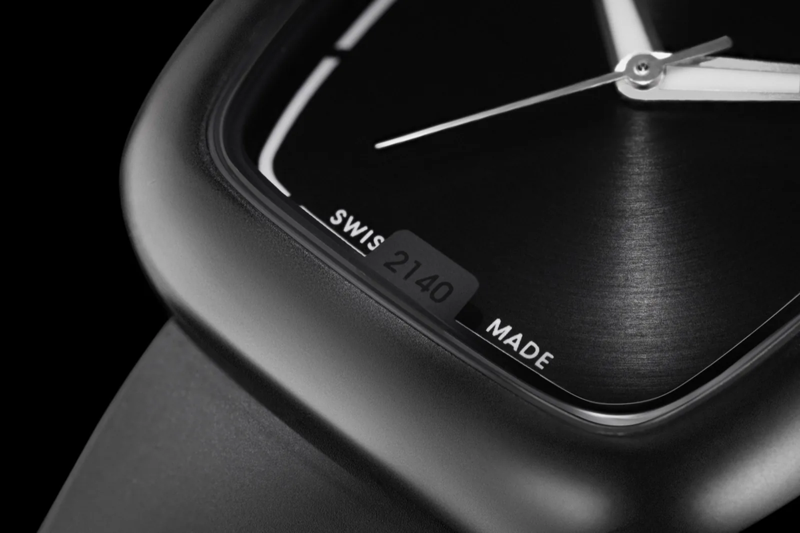 SN 2140 case detail, Swiss Made
